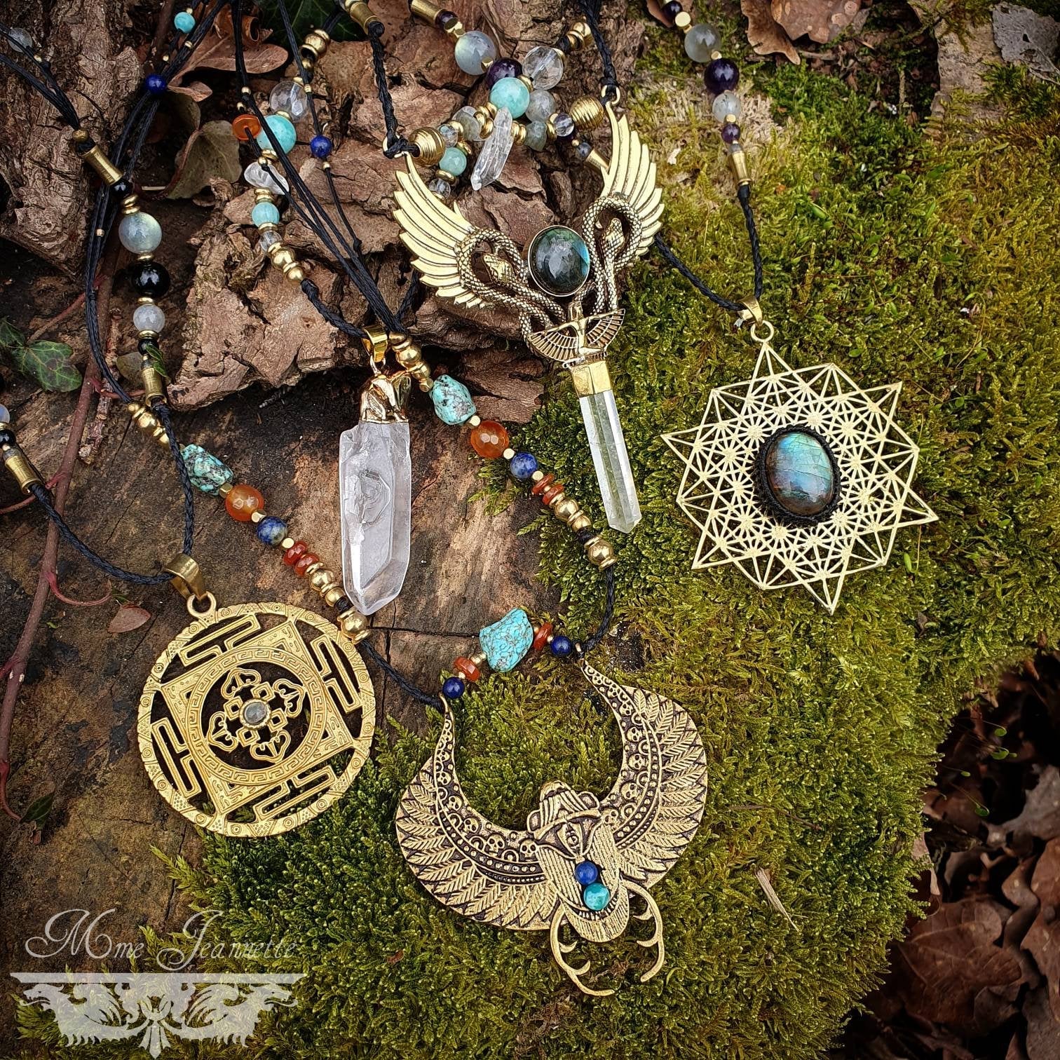 Pendentifs Géometrie Sacrée, Scarabée et Pierres fines - Micro-macramé - Médaillons ethniques, tribal, Bohème