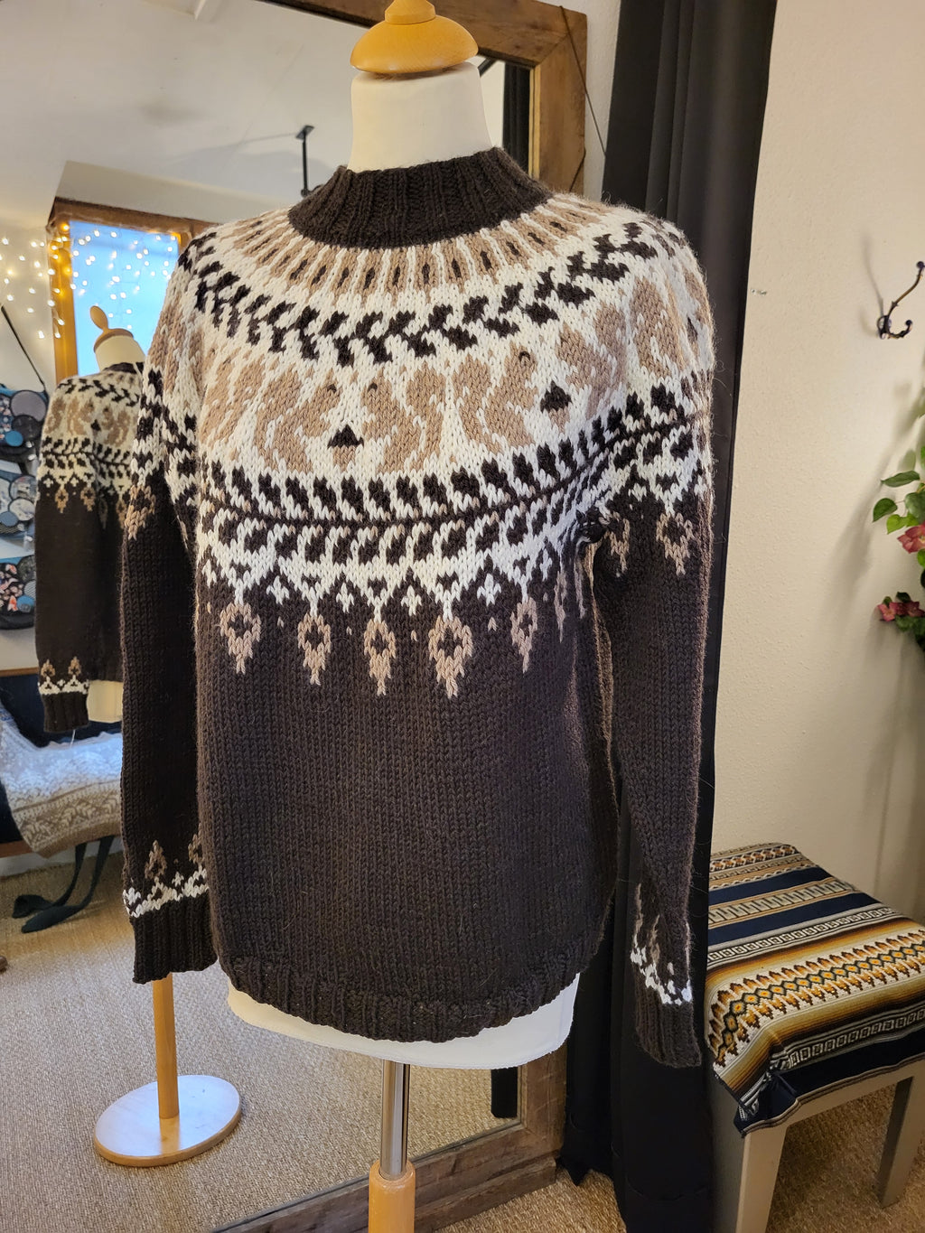 Pull Squirrel - Fair Isle