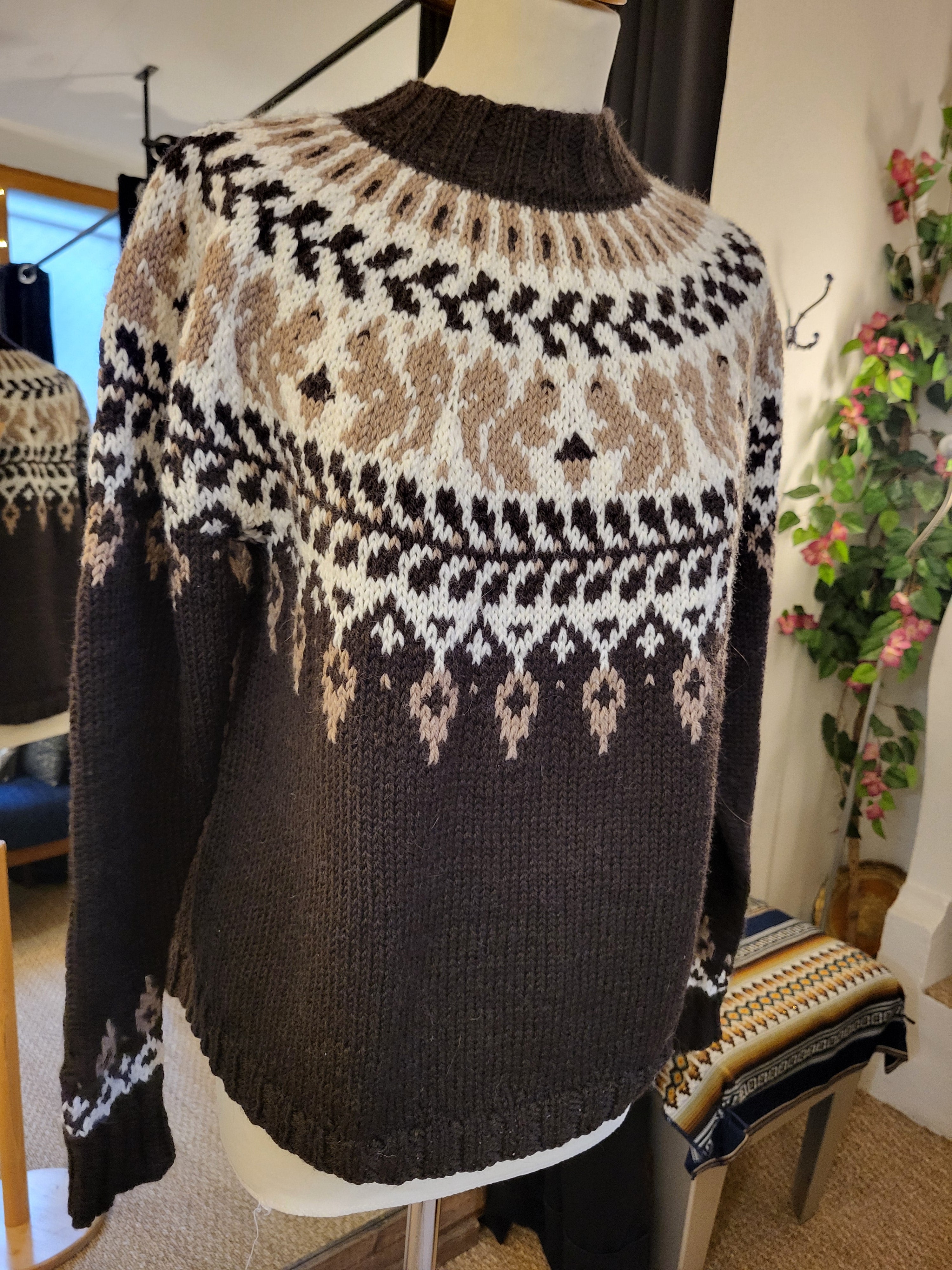 Pull Squirrel - Fair Isle