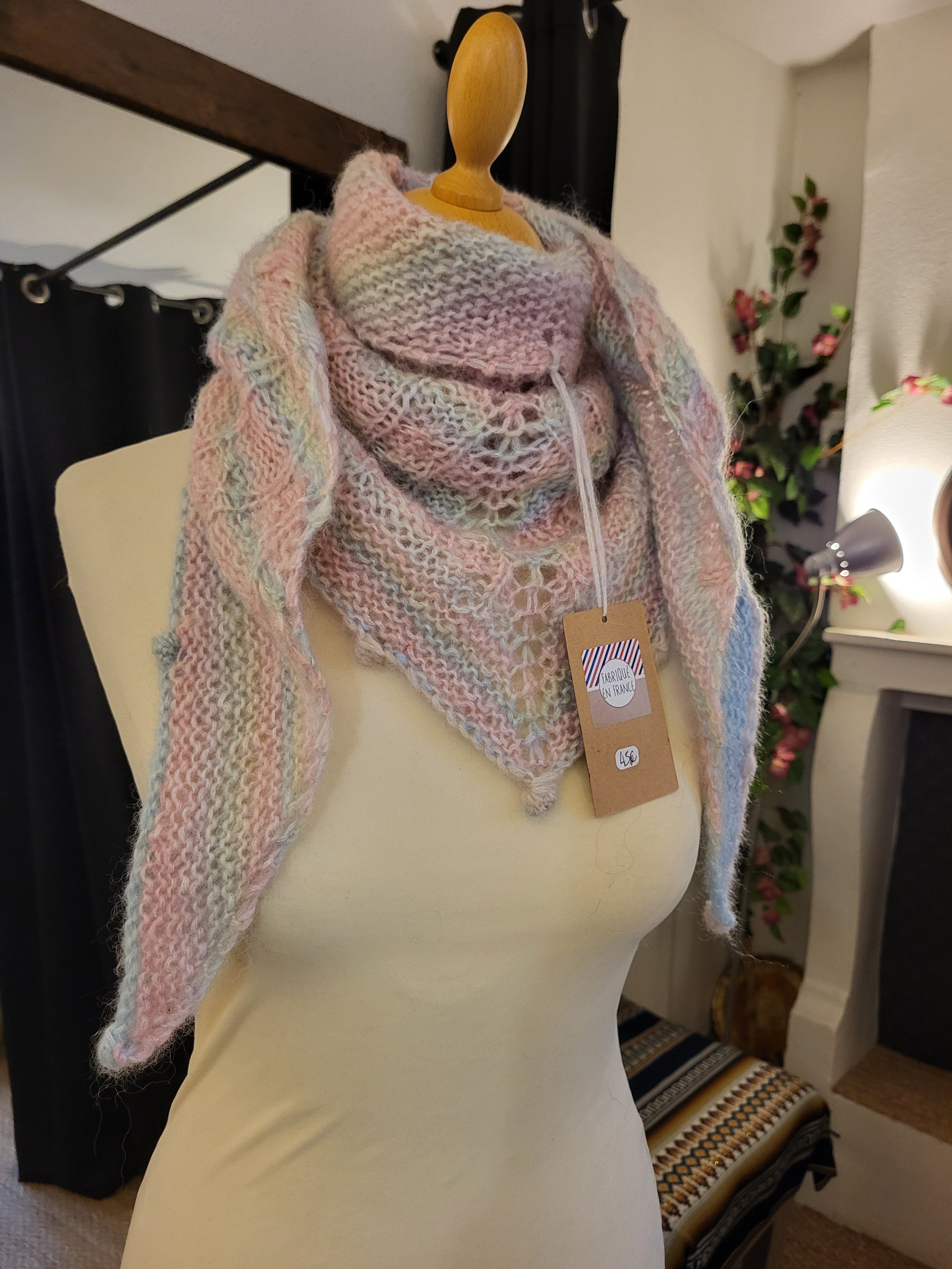 Petit Châle Macaron