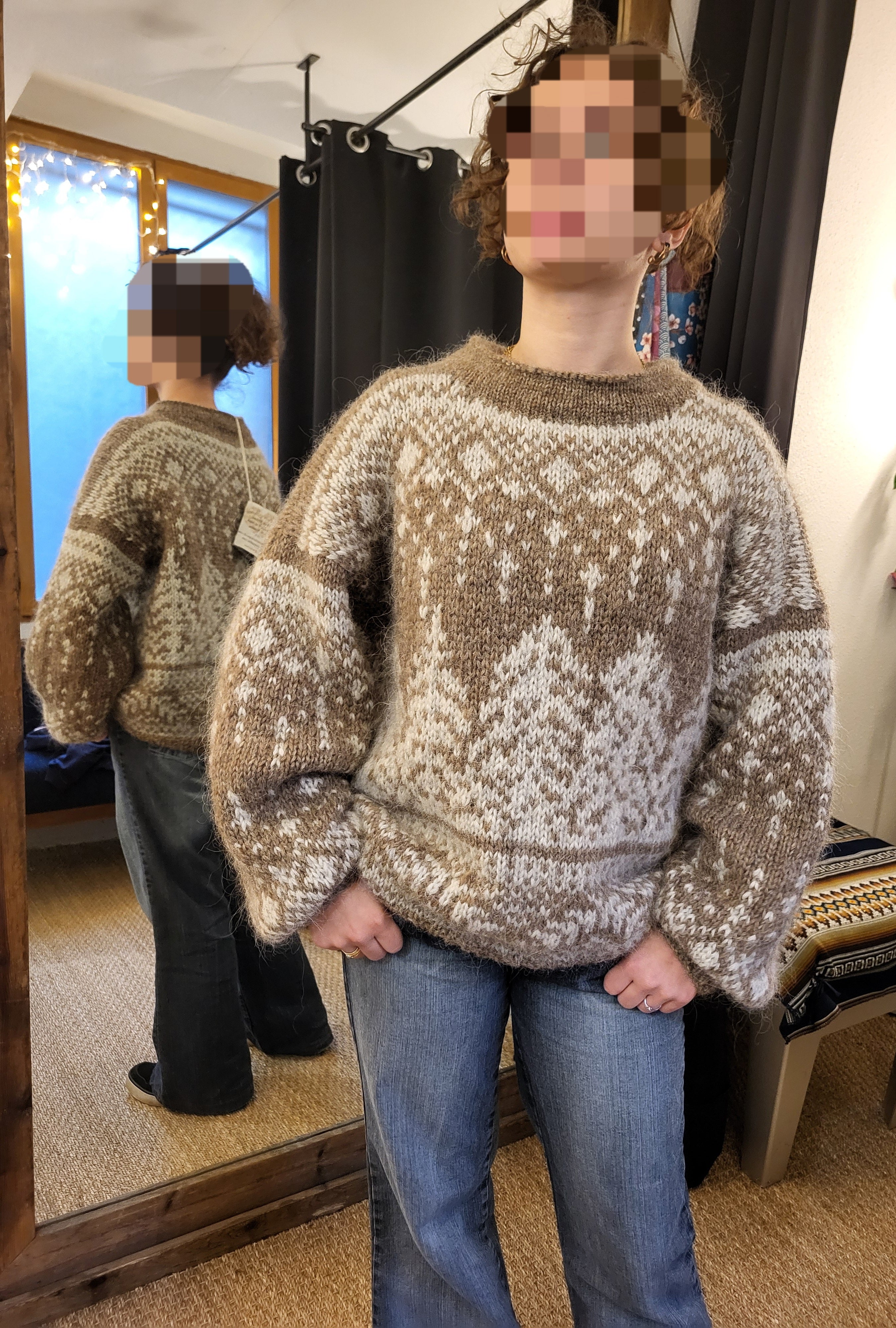 Pull Christmas Tree - 100% Laine Islandaise