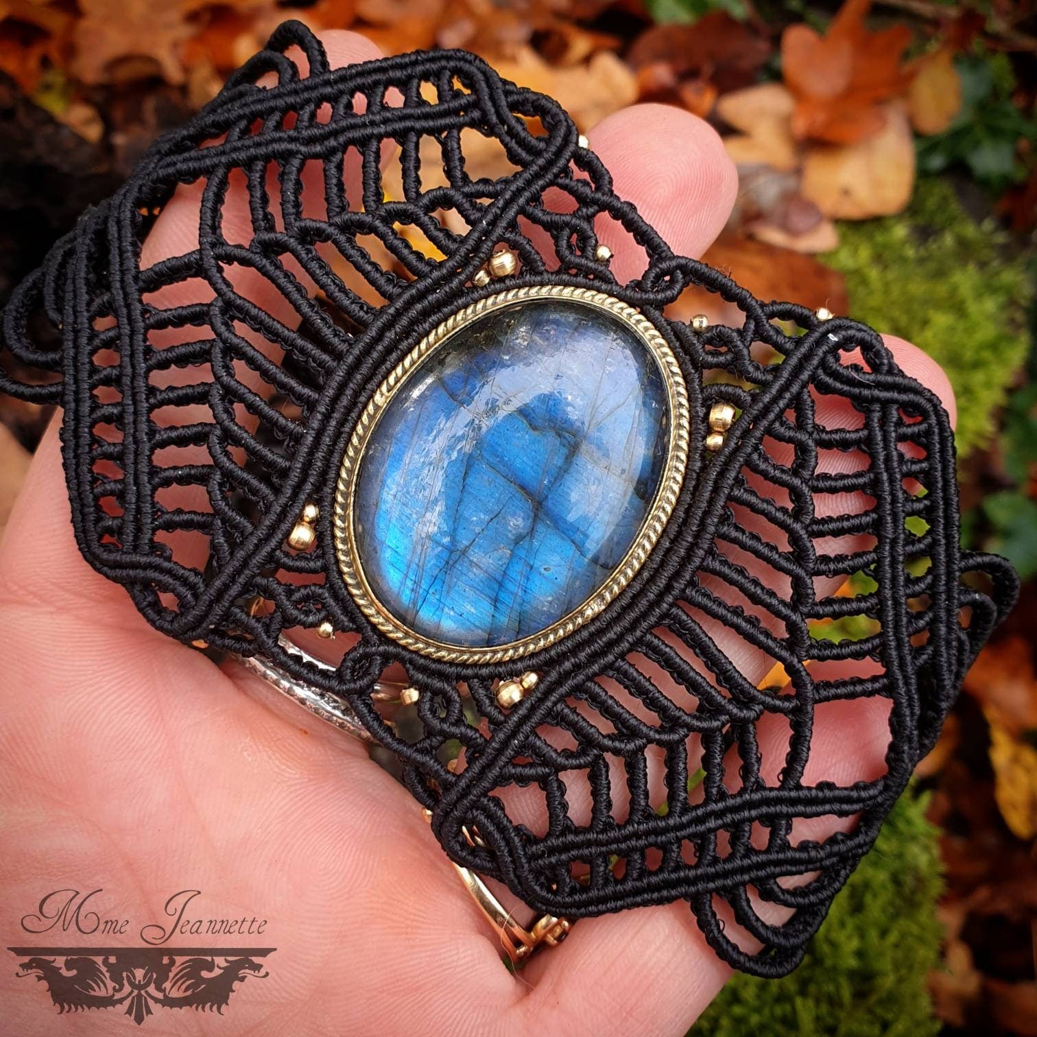 Bracelet Manchette Géométrique Labradorite bleue - Micro-macramé - Féerique, elfique, Bohème, boho chic, psytrance ,fusion