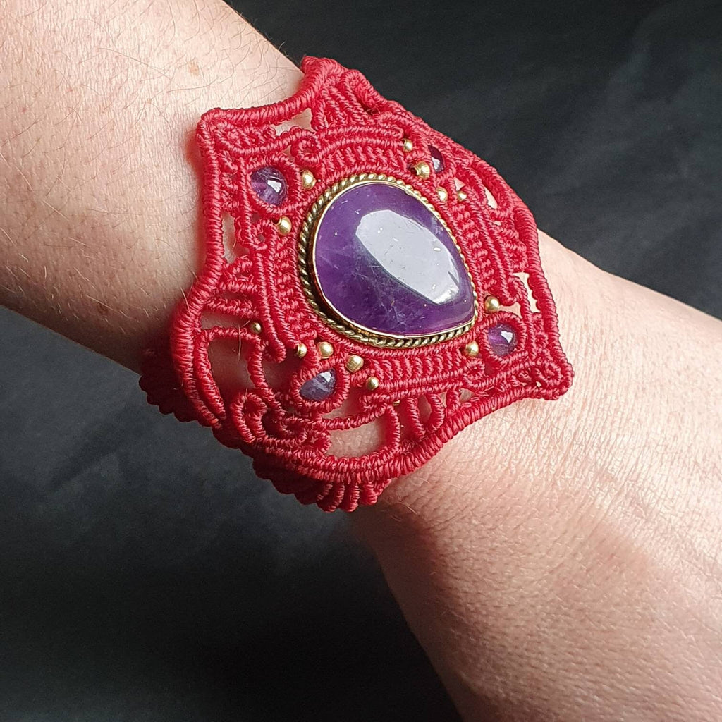Bijoux Micro-Macramé rouge et Améthyste