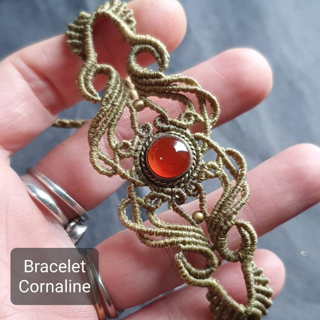 Bijoux Micro-Macramé Kaki et Vert Olive avec Jaspe Rouge et Cornaline