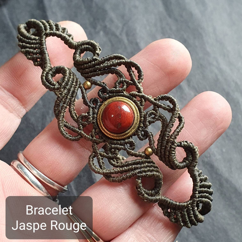 Bijoux Micro-Macramé Kaki et Vert Olive avec Jaspe Rouge et Cornaline