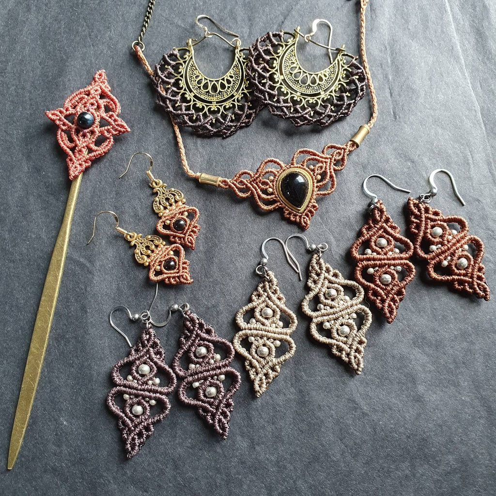 Bijoux Micro-Macramé Marron et Onyx Noir