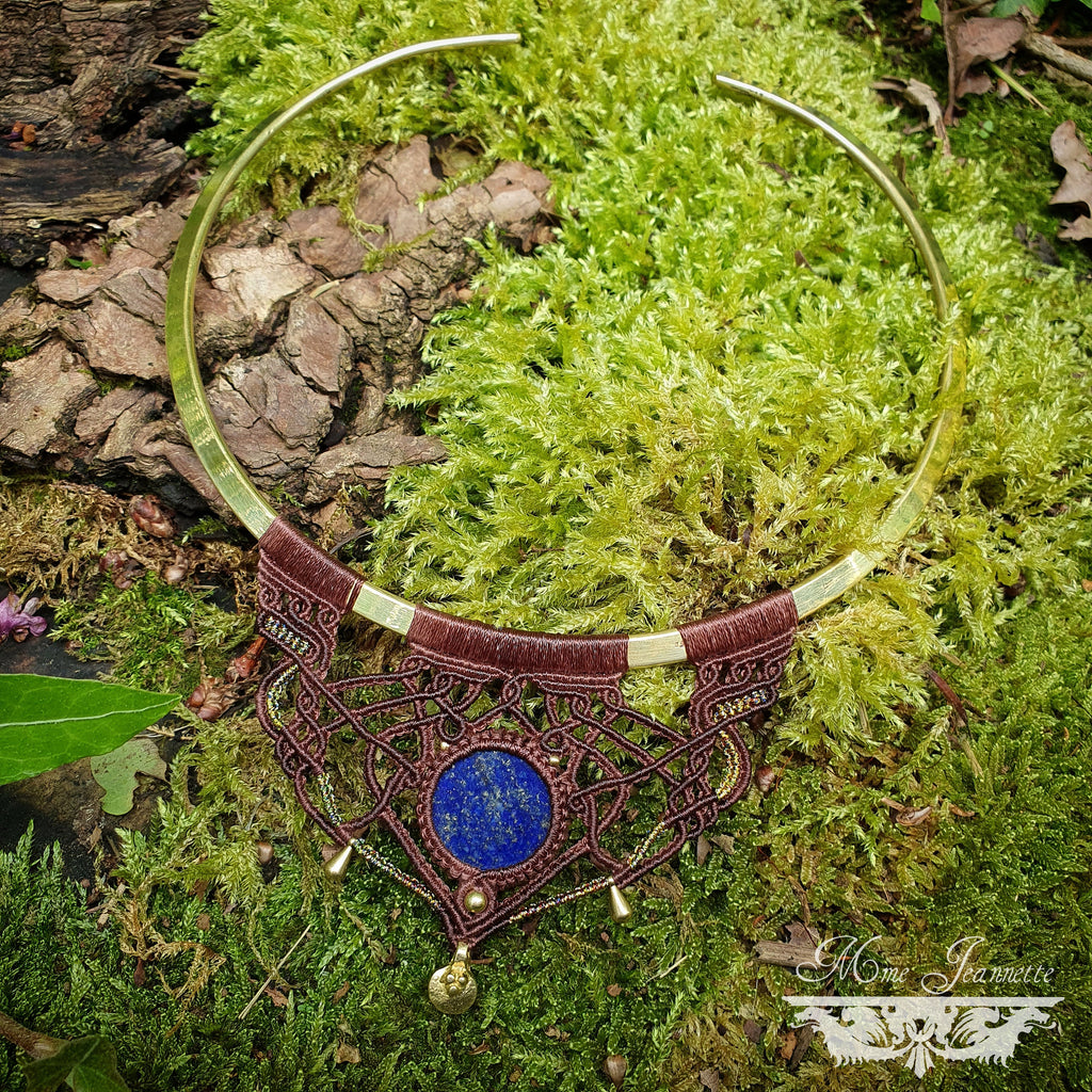 Collier Torque Plastron Lapis-lazuli et Micro-macramé - Collier tribal, ethnique