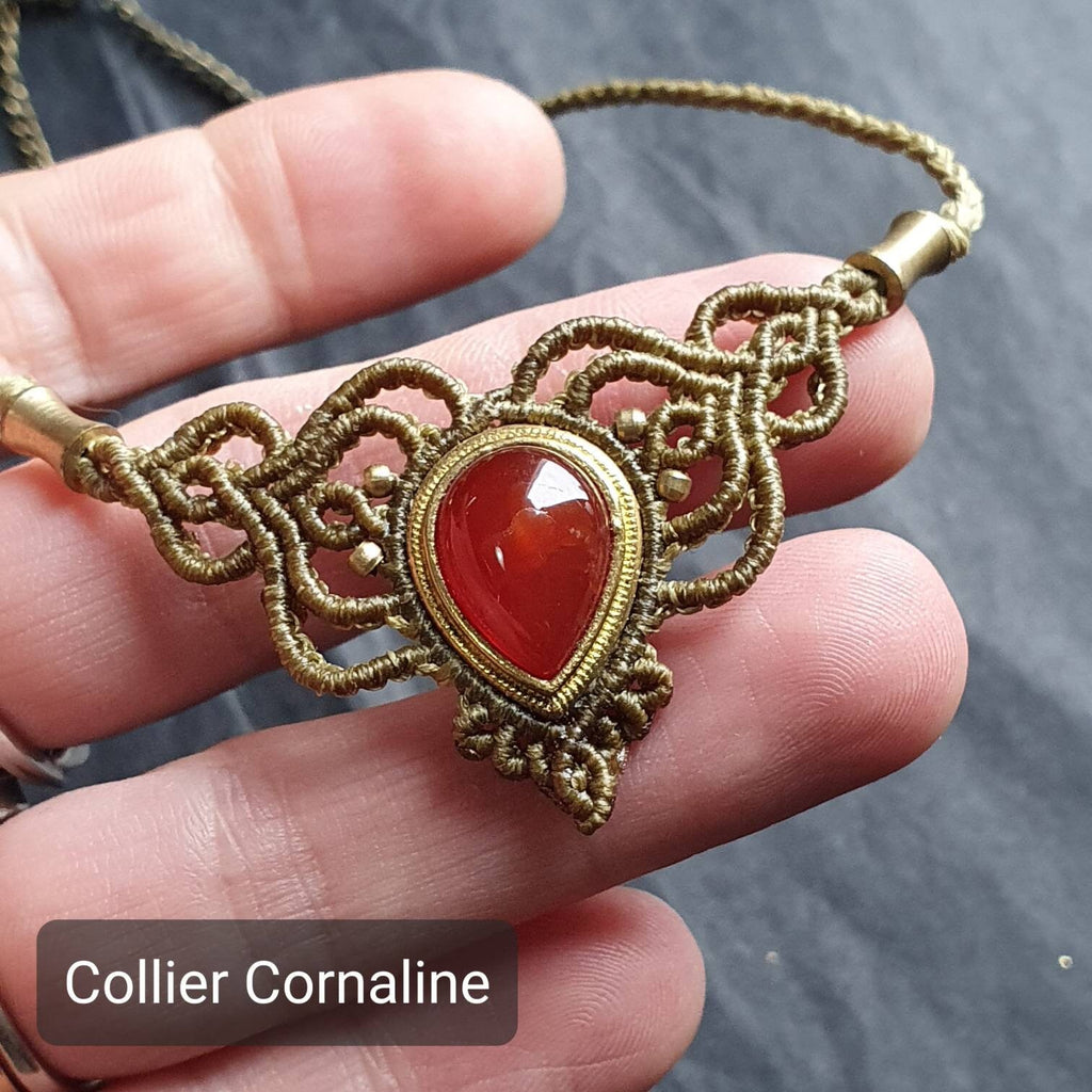 Bijoux Micro-Macramé Kaki et Vert Olive avec Jaspe Rouge et Cornaline