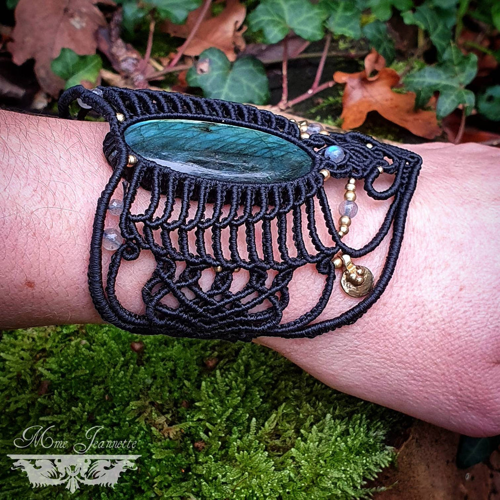 Superbe Bracelet Manchette Labradorite bleue - Micro-macramé Féerique, elfique, Bohème, boho chic, psytrance ,fusion
