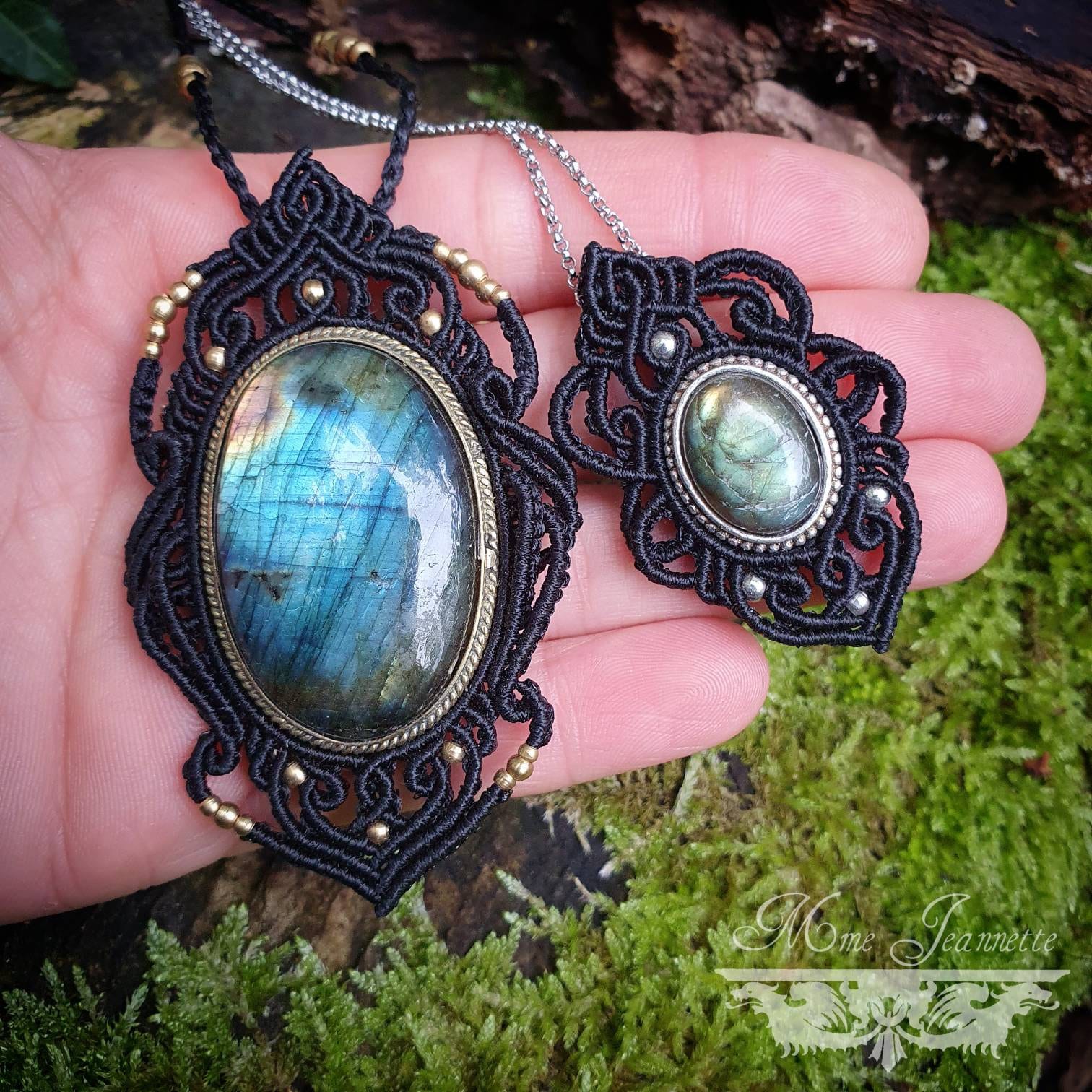 Pendentifs Labradorite et Micro-macramé noir - Bohème, boho chic, hippie, lithothérapie, tribal, wicca, pierre protectrice